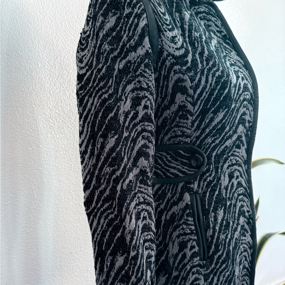 FiFi Collection Gray & Black Brocade Coat - Picture 6 of 10